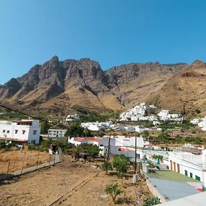 https://valley-views-apartment-in-agaete.in-canary-islands.com